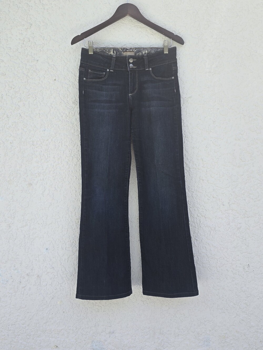 Paige Premium Denim High Heel Bootcut Jeans Dark Wash Double Button Dize 28 - Picture 2 of 12